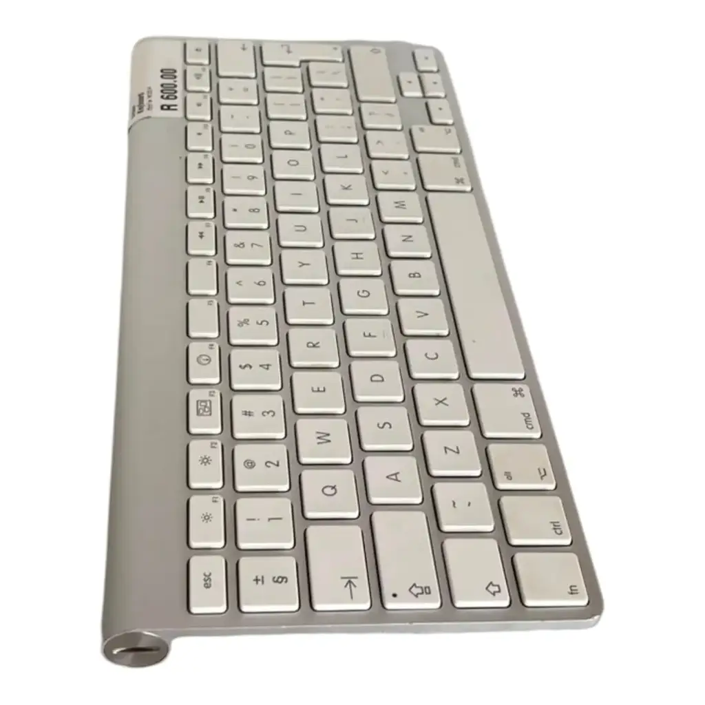 Apple A1314 Keyboard - View 3