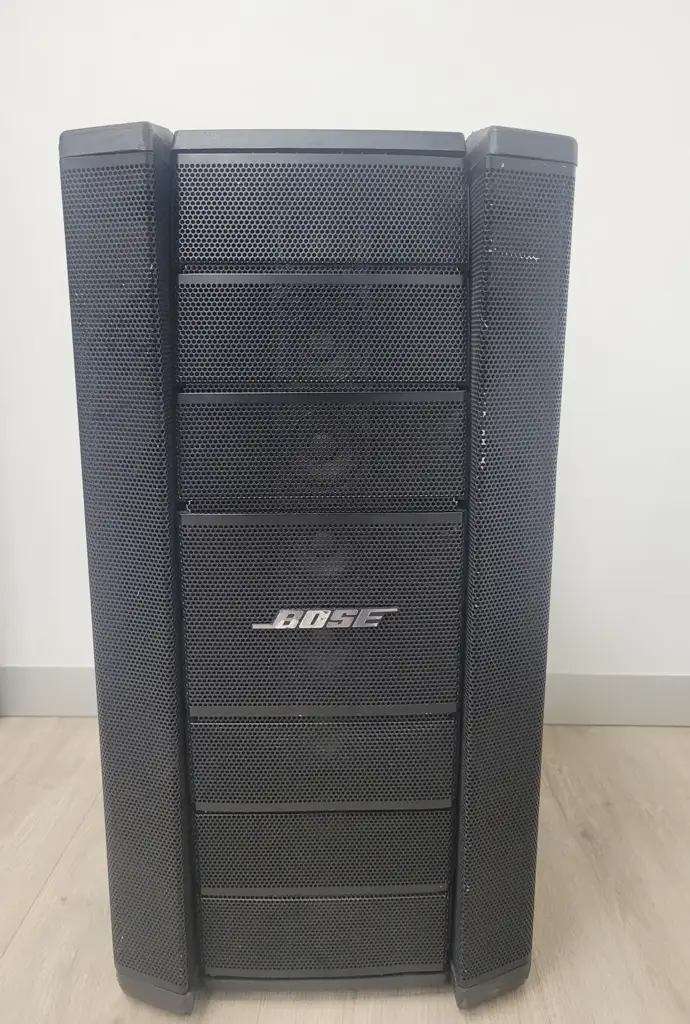 Bose F1 Model 812 – Flexible Array Speaker(Store Collection) - View 2