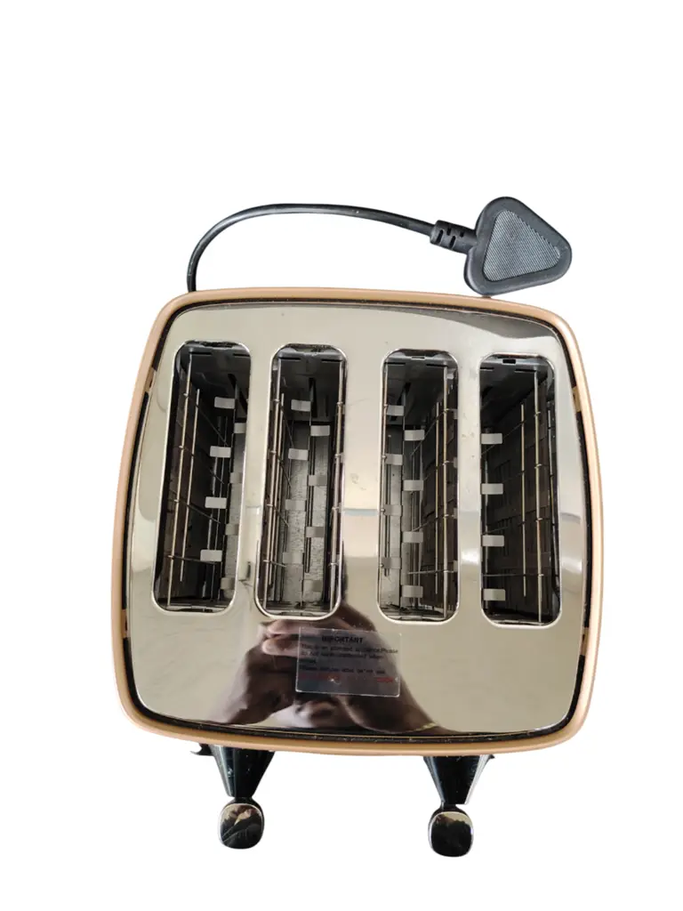 De'longhi Distinta 4-Slice Toaster - View 2