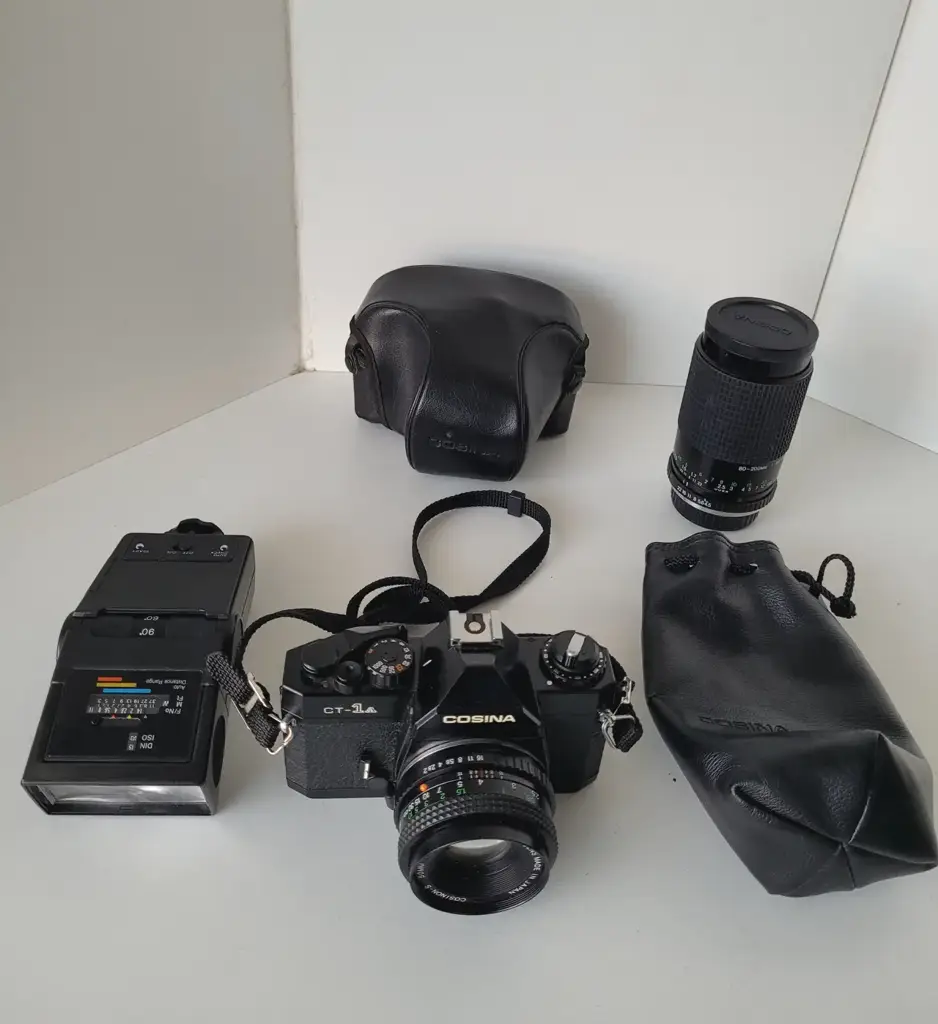Cosina Ct-1A 28Mm F2.8 Camera Lens