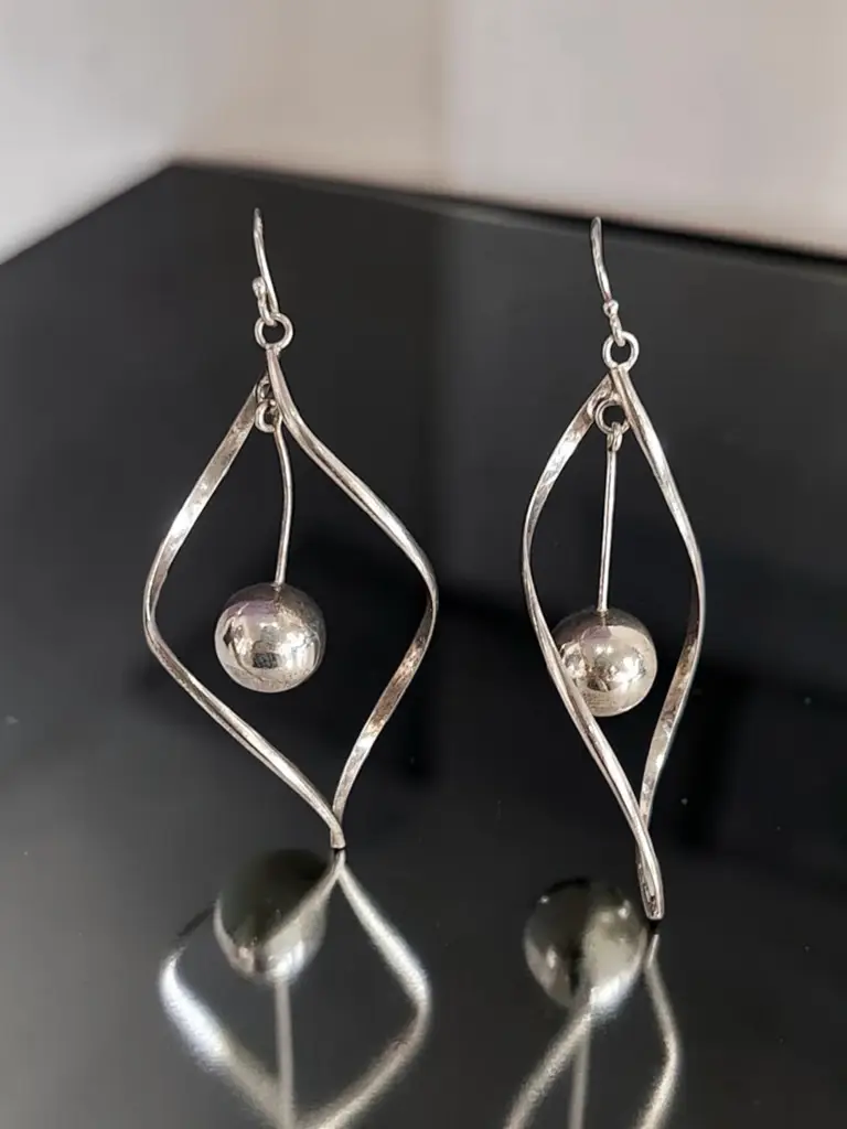 Silver Hanging Ball Spiral M12023 Drop Earrings