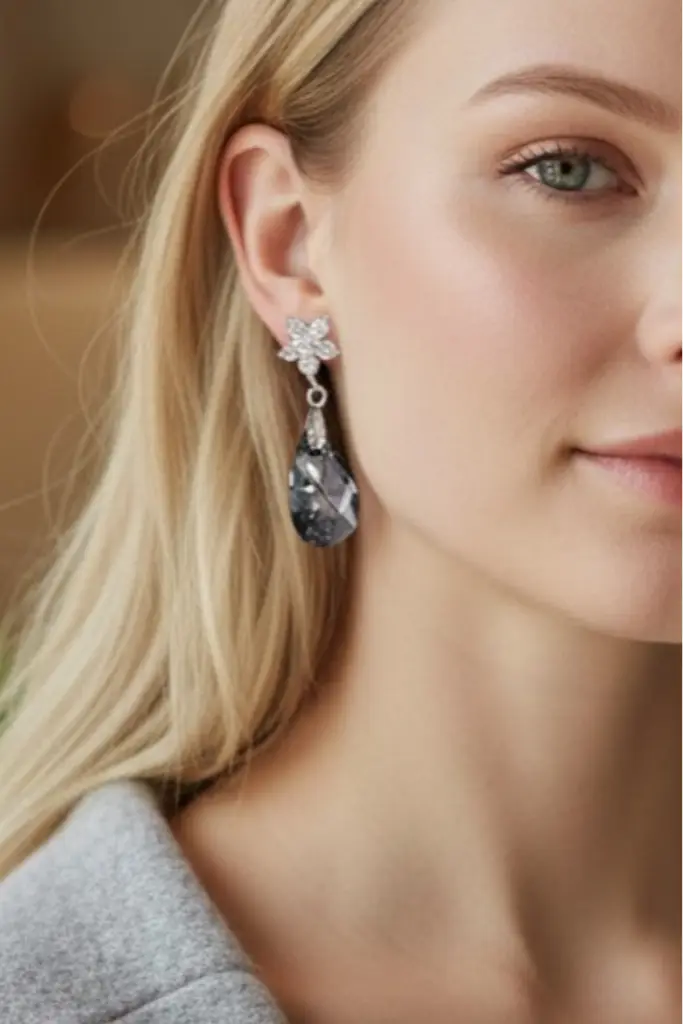 Silver Pave Flower Tdrop Black M12741 Ladies Earring - View 2
