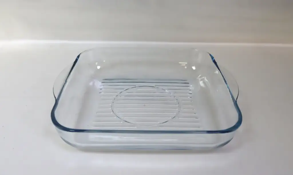 Tupperware Premiaglass Square Tray With Grill 3.2L - View 2