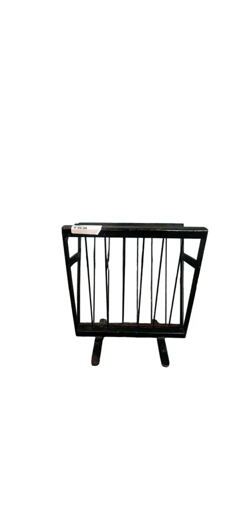 Magazine Rack - View 2