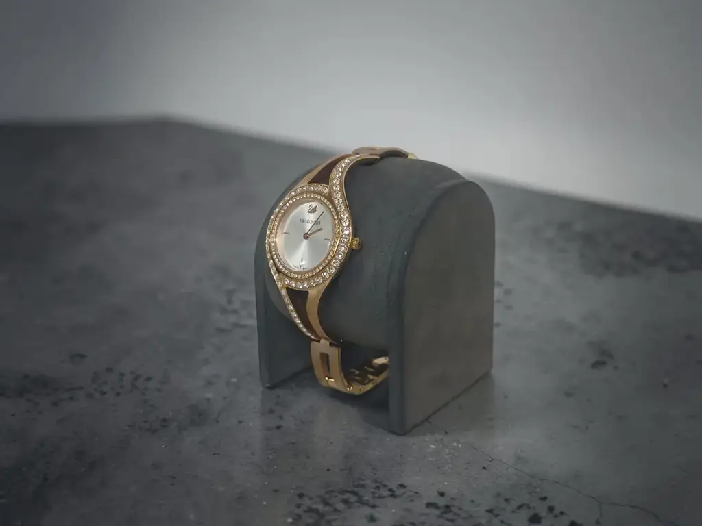 Swarovski 5377576 Rose Gold Analogue Watch - View 3