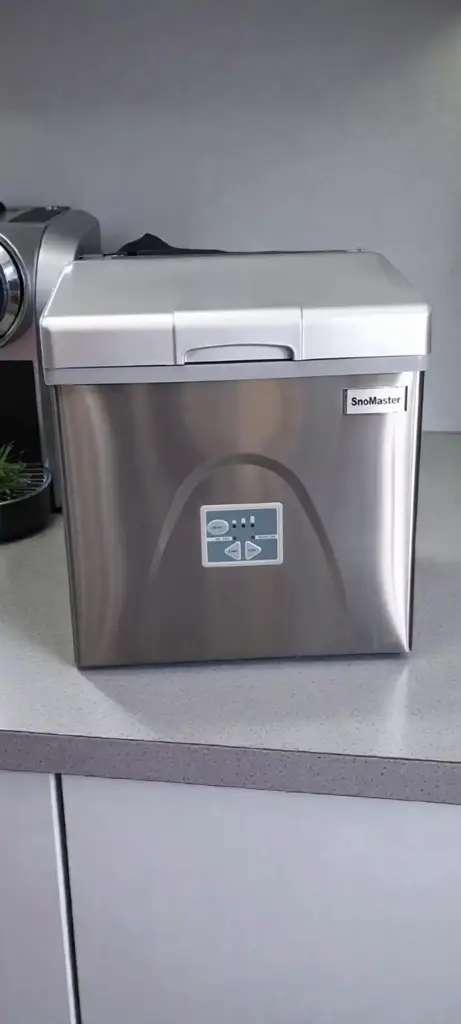 Snomater Ice Maker - View 4