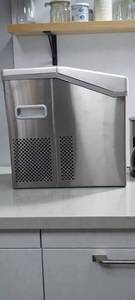 Snomater Ice Maker - View 5