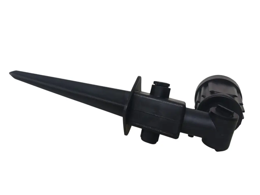 Radiant Ls322 Outdoor Spike Spotlight - View 5