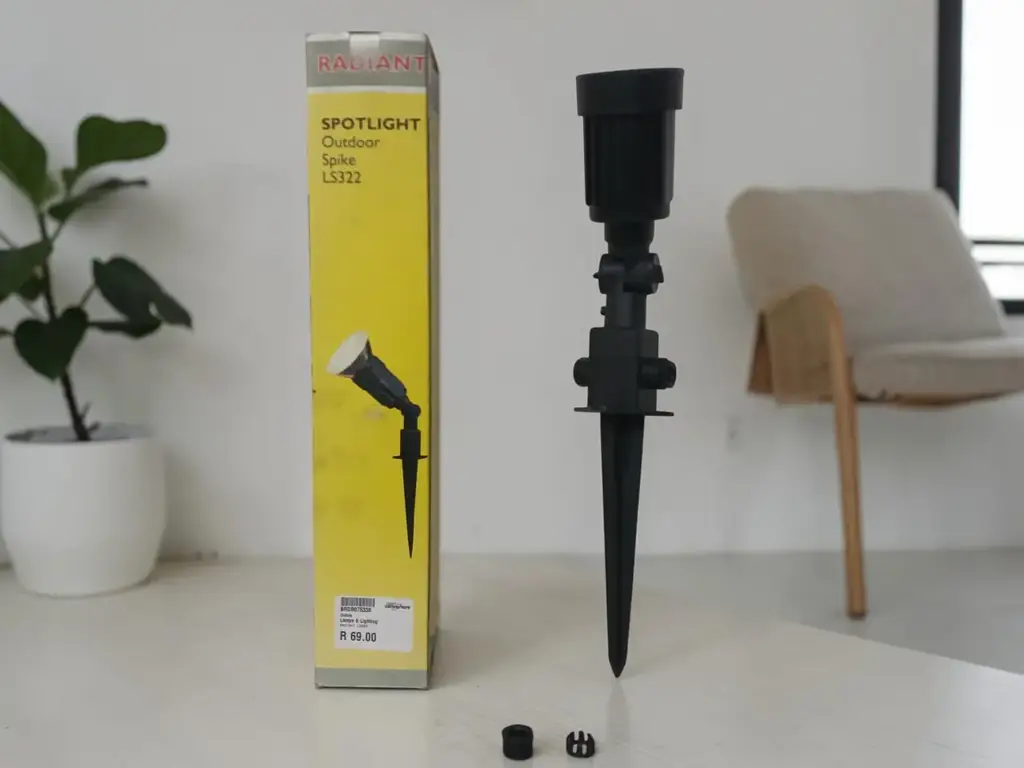 Radiant Ls322 Outdoor Spike Spotlight