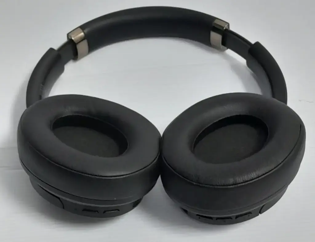 Alex Varga Mt-Av-463-B Headphones – Cordless - View 5