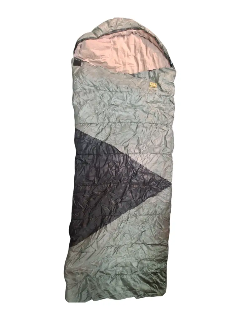 Camp Master Tracker 270C Sleeping Bag - View 2