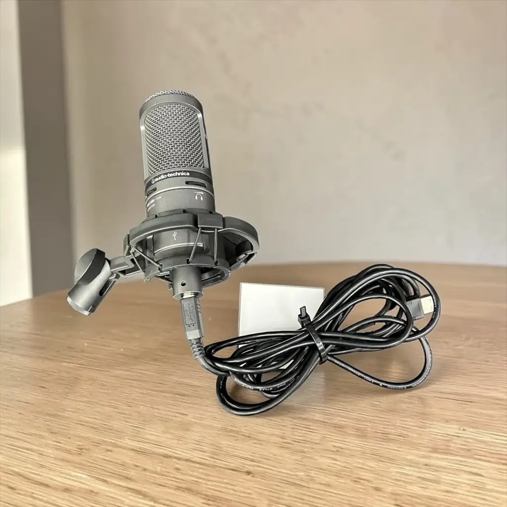 Audio Technica At2020 Studio Condenser Microphone