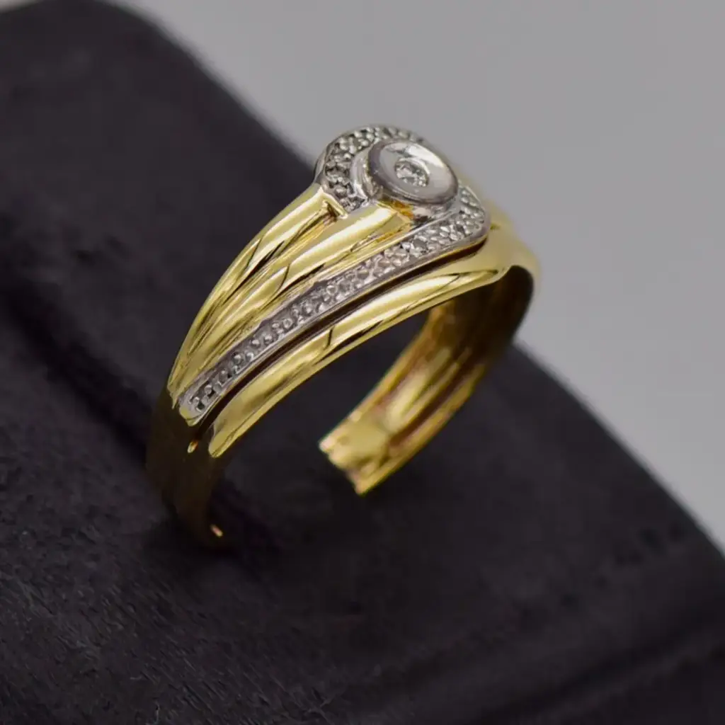 9Ct Yellow Gold Wedding Ring Twin Set - View 2