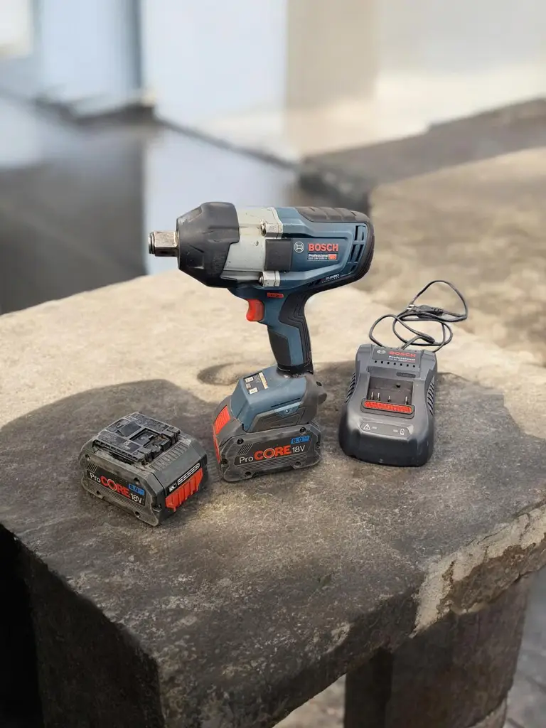 Bosch Gds 18V1050 H Impact Wrench