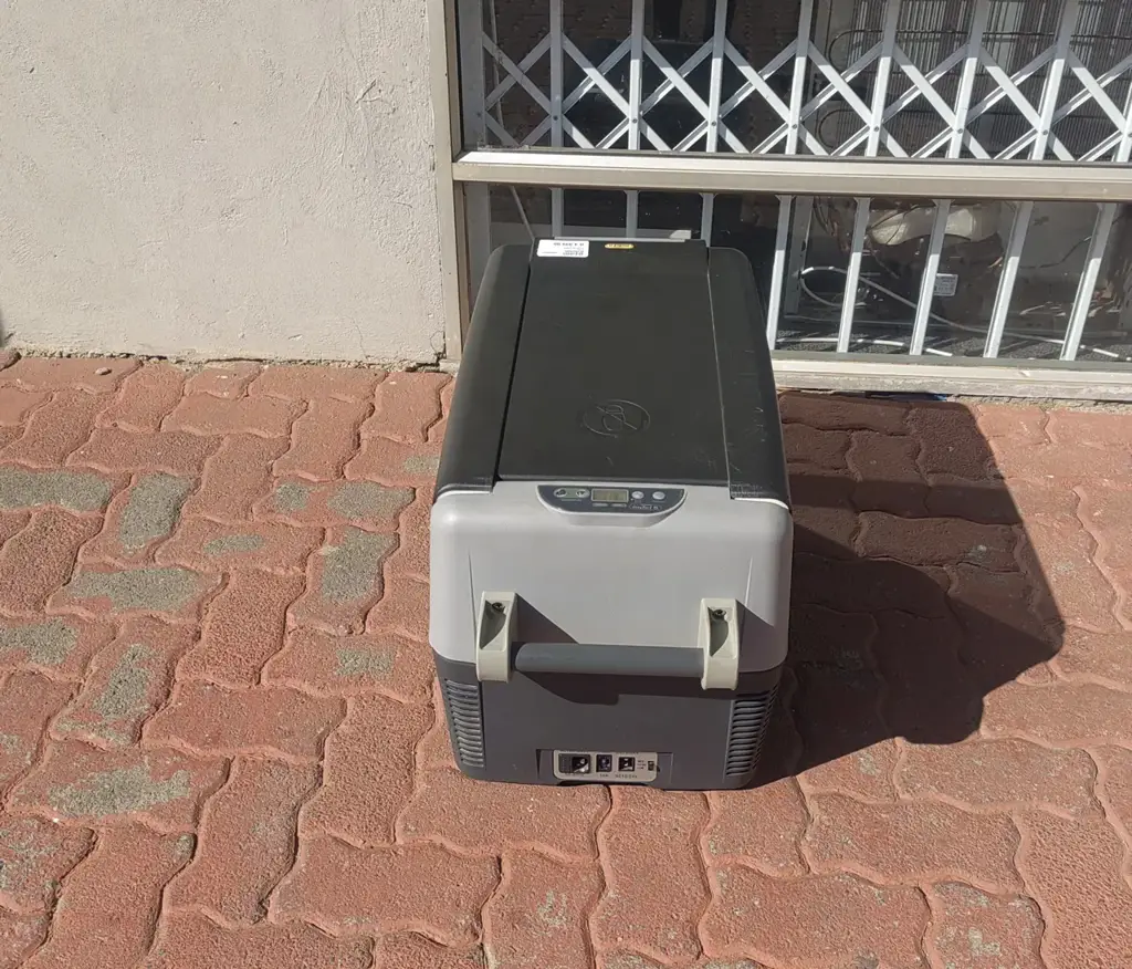 Indel B Tb31a Portable Compressor Fridge - View 4
