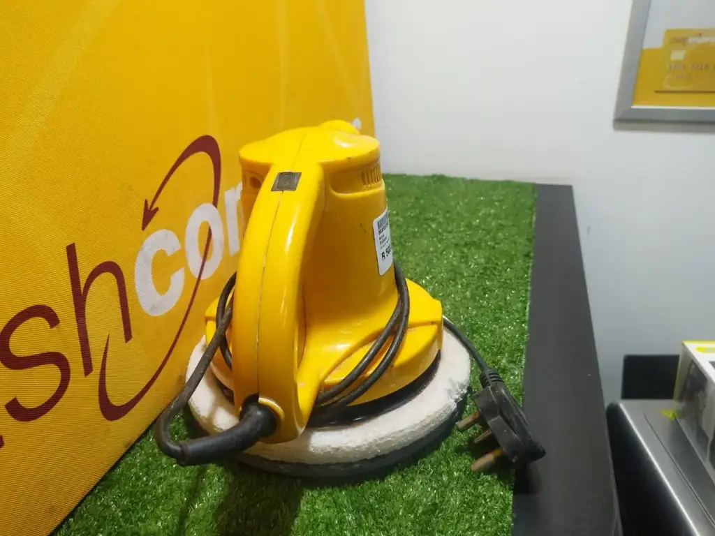 Shield Random Orbital Sander - View 2