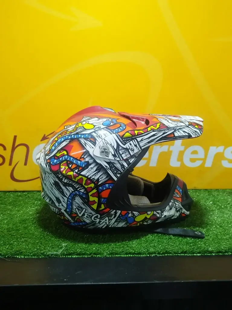 Vega Viper (M) Jr Motorcross Helemt - View 2