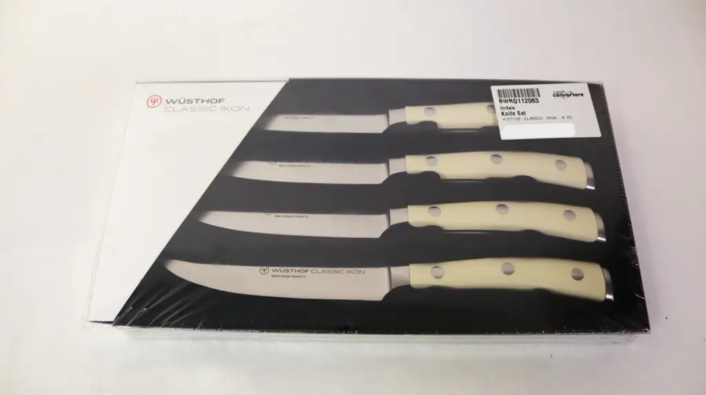Wüsthof Classic Ikon 4-Piece Steak Knife Set - View 3
