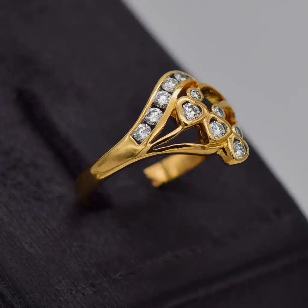 18ct Yellow Gold Dress Ring - View 2