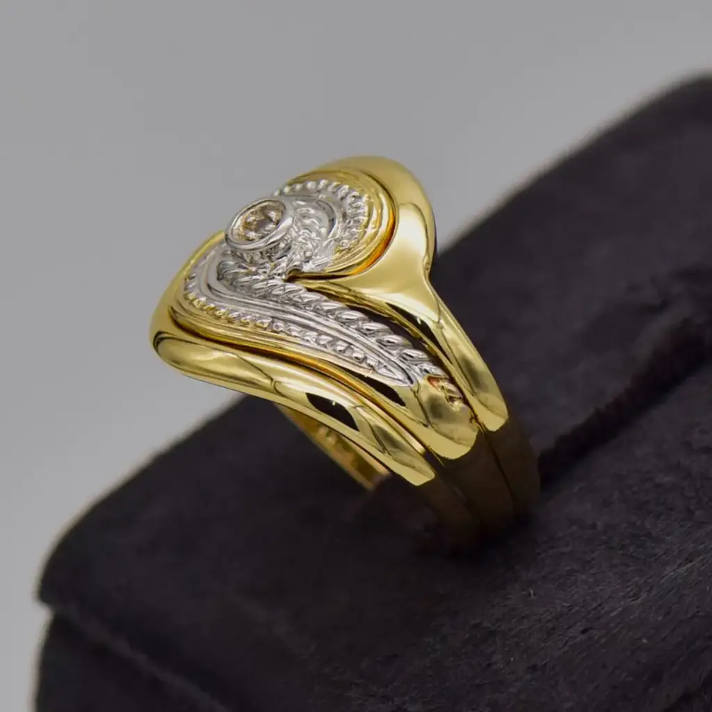 9ct Yellow Gold Wedding Ring Trip Set - View 3
