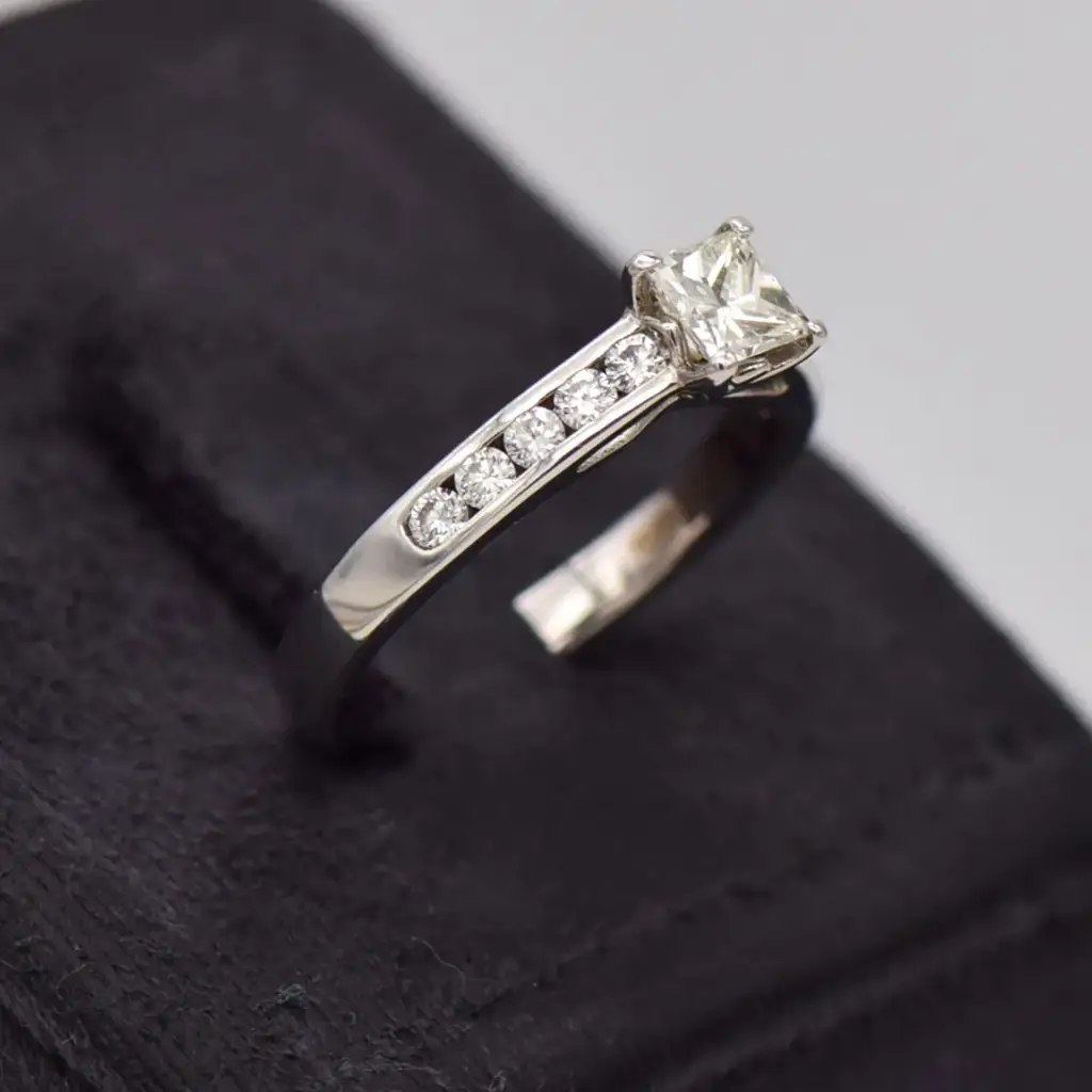 18ct White Gold Engagement Ring - View 2
