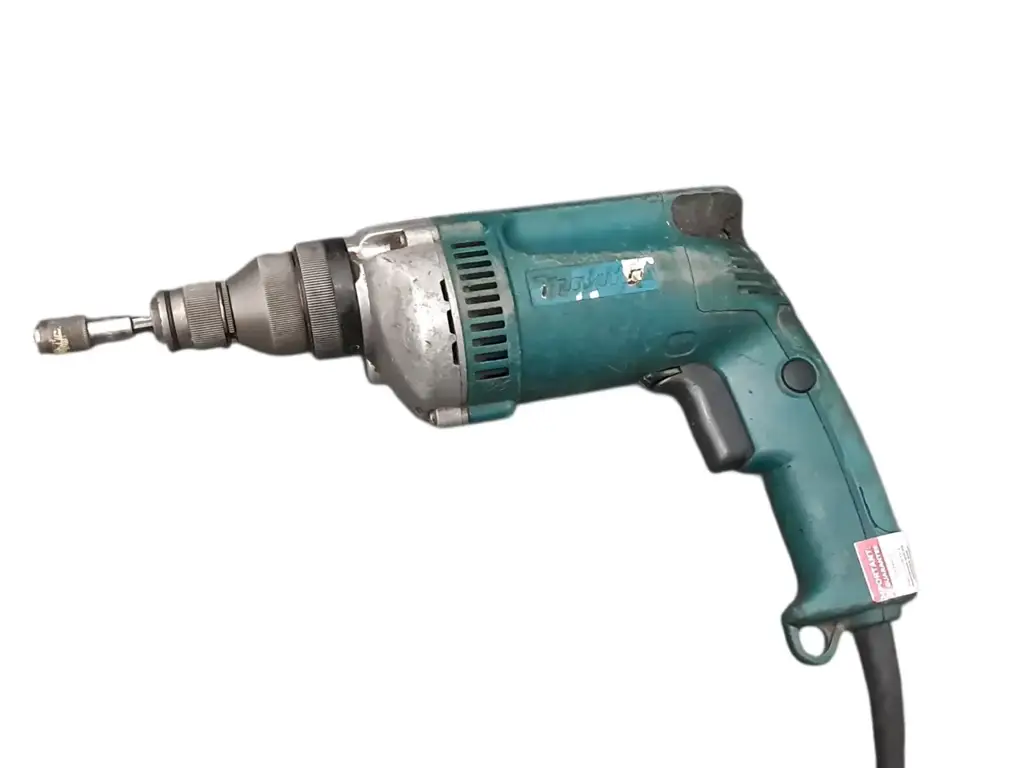 Makita Corded Screwdriver - View 2
