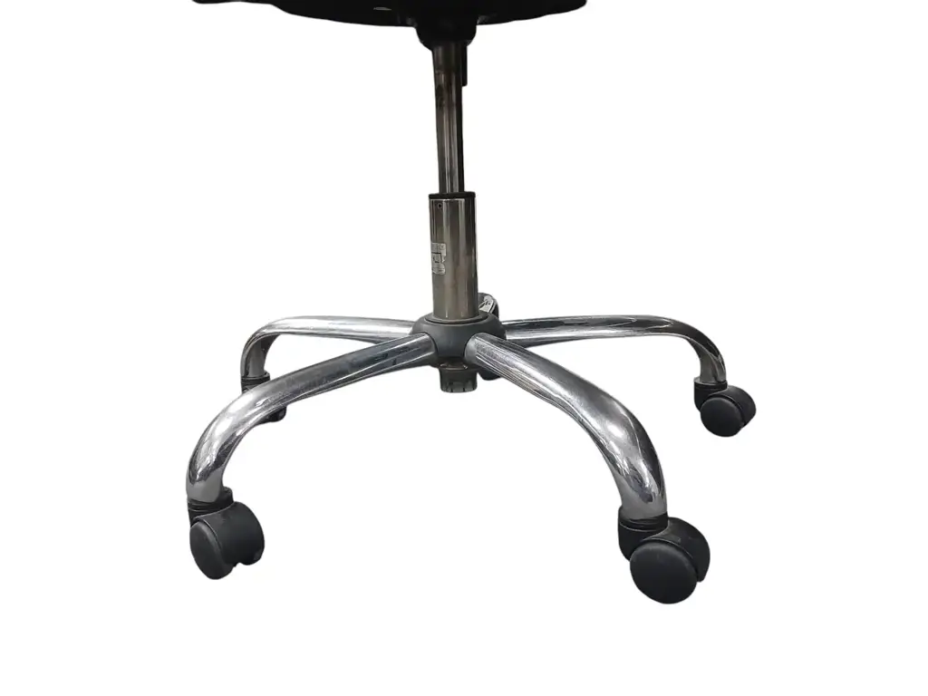 Office Chair - View 4