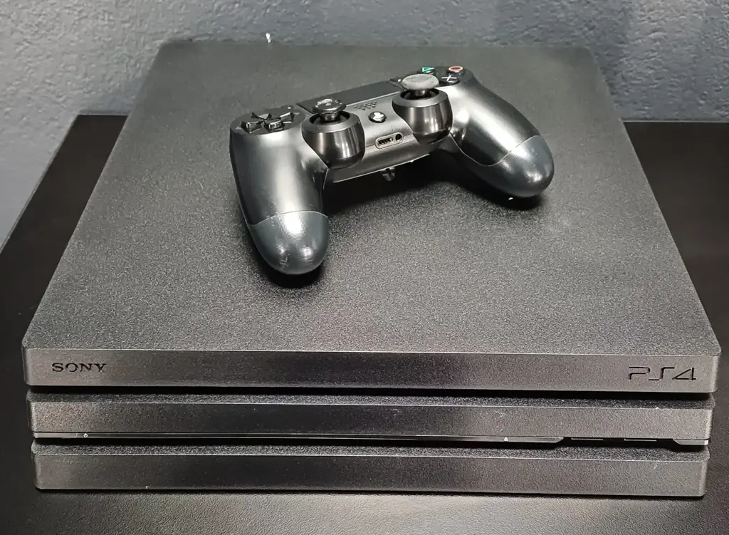 Sony Cuh-7016B Ps4 Pro 1Tb Gaming Console