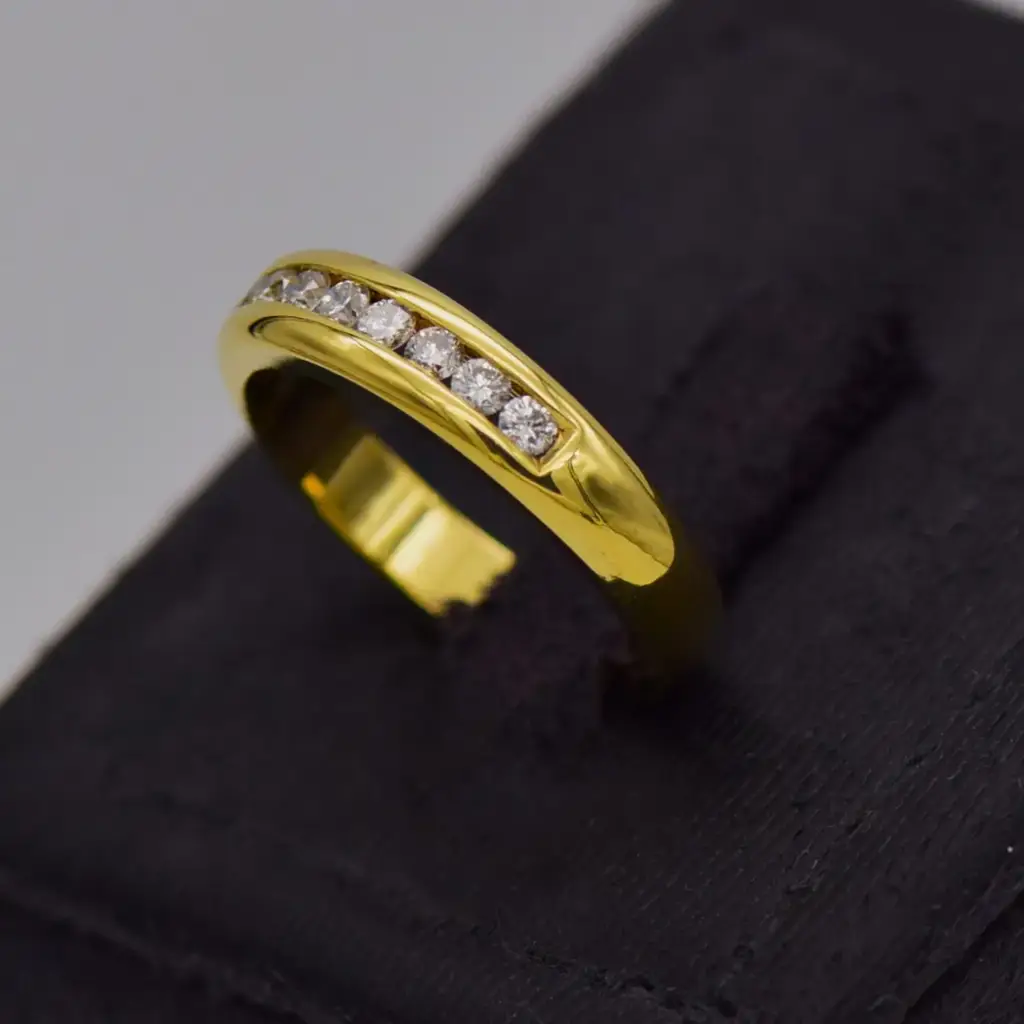 18ct White Gold Half Eternity Ring - View 3