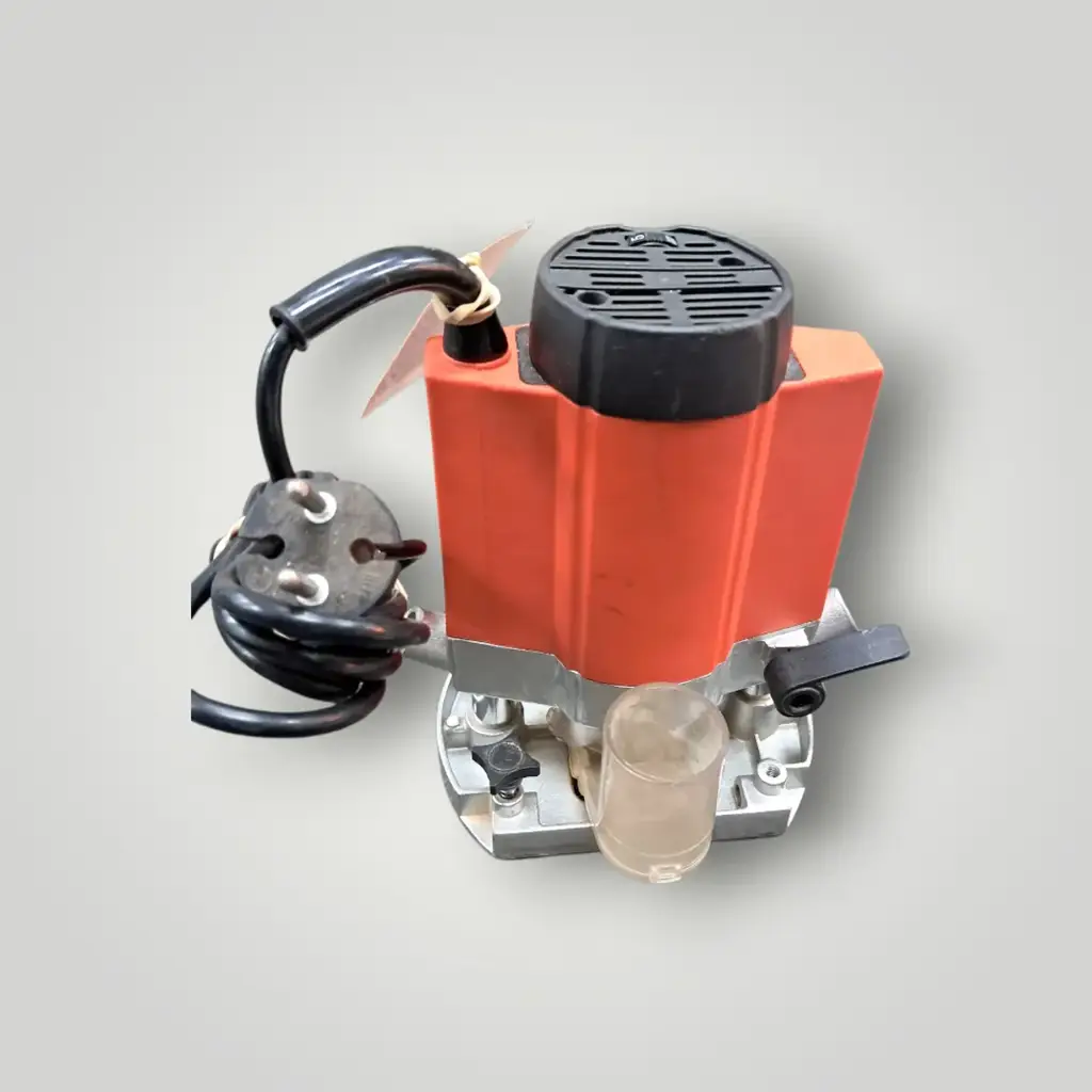 Stramm 1020W Router - View 3