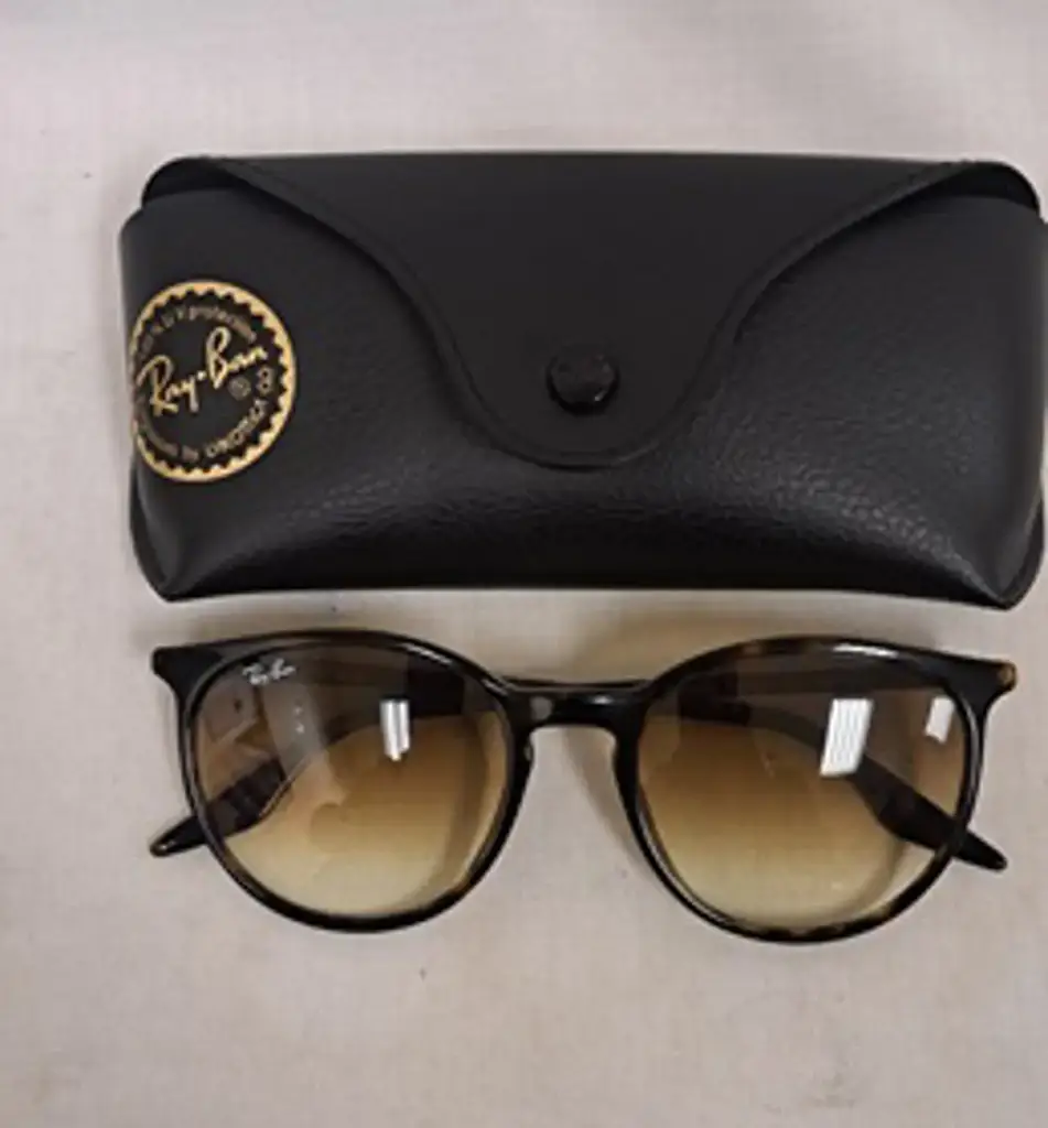 Ray-Ban Rb2204 Ladies Sunglasses - View 2