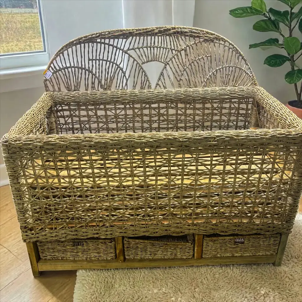 Woven Baby Crib