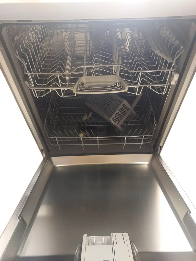 Bosch Dishwasher - View 2