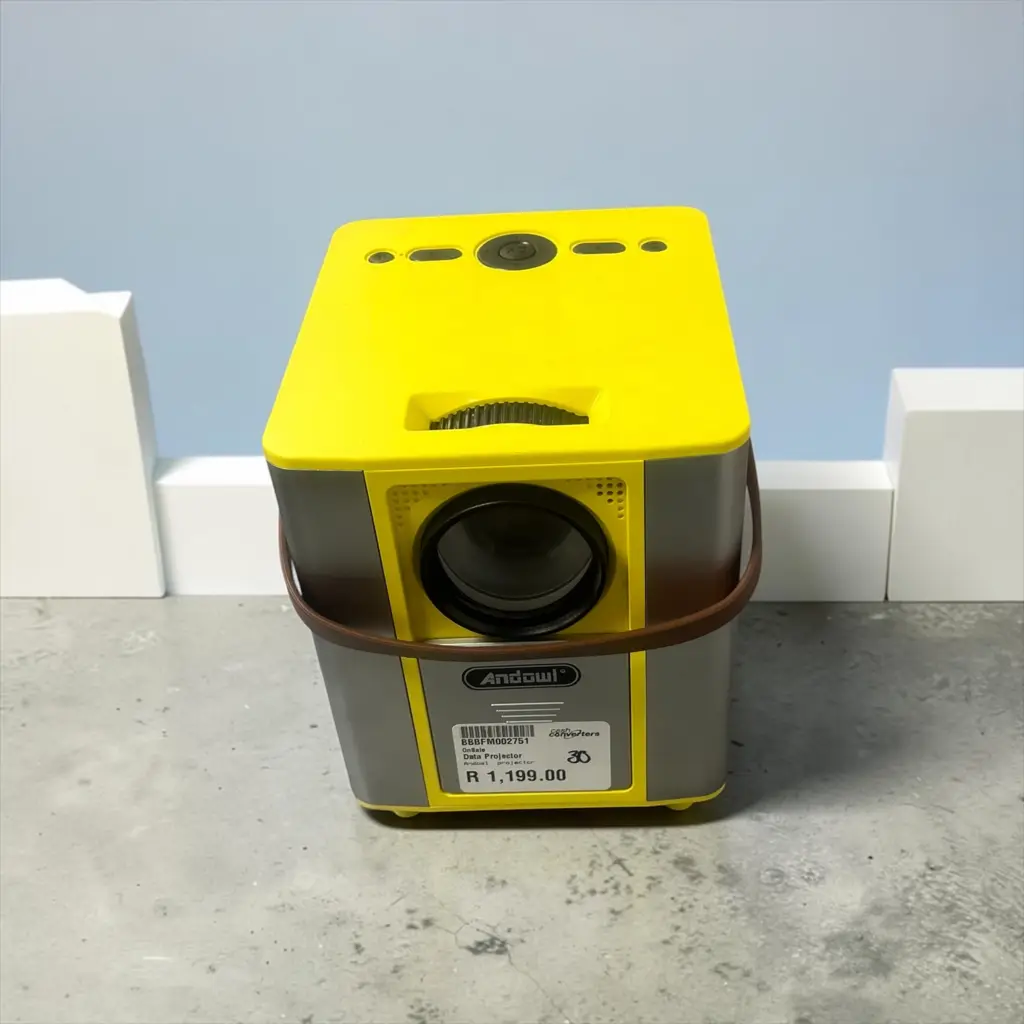 Andowl Portable Projector - View 2
