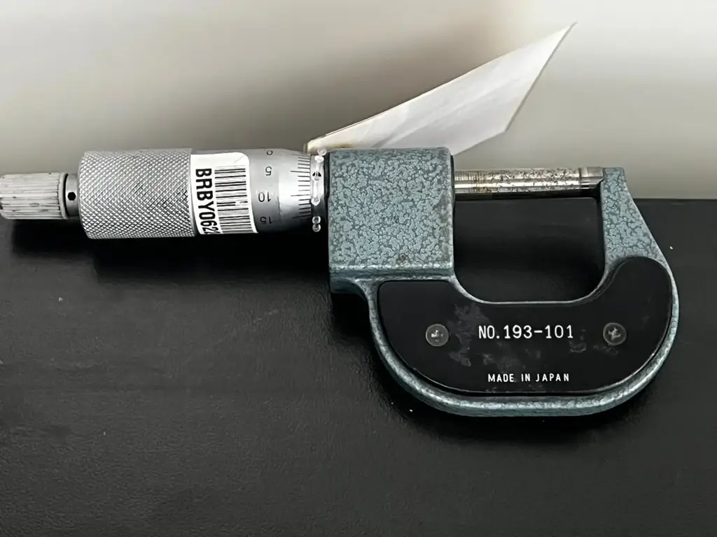 Mitutoyo Micrometer 0.25 Mm - View 2