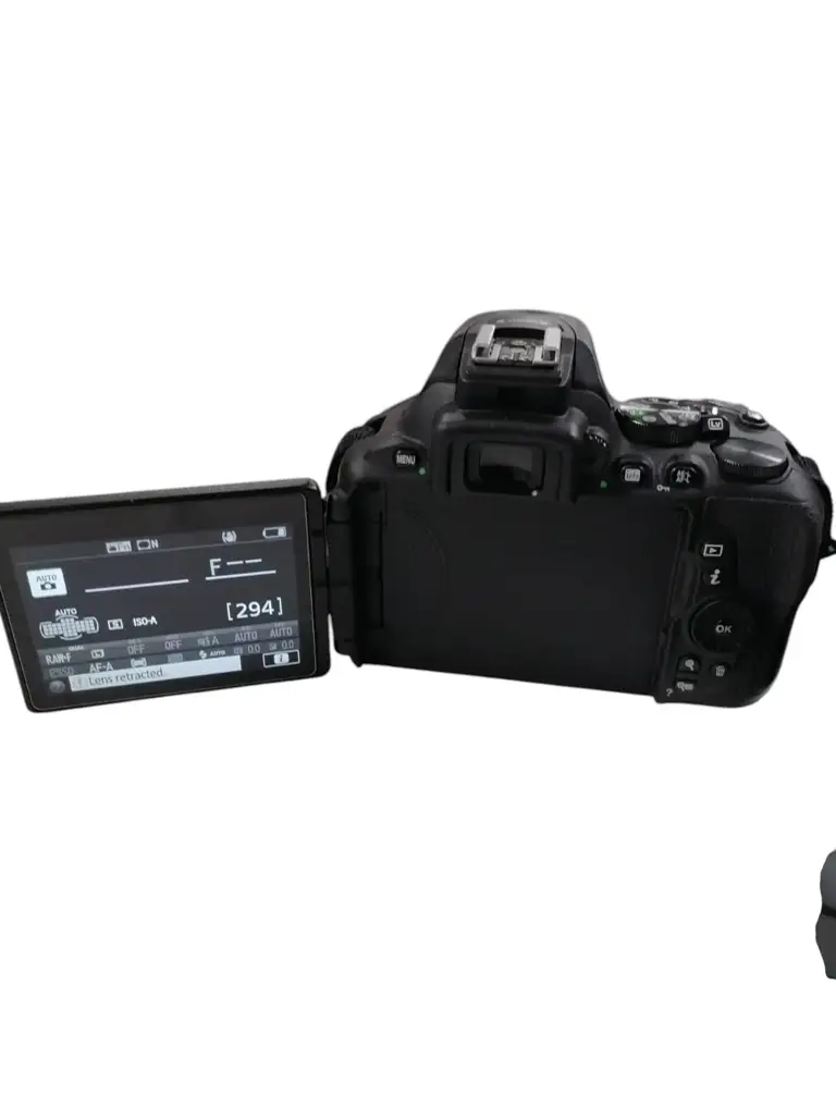 Nikon D5600 Dslr Camera - View 3