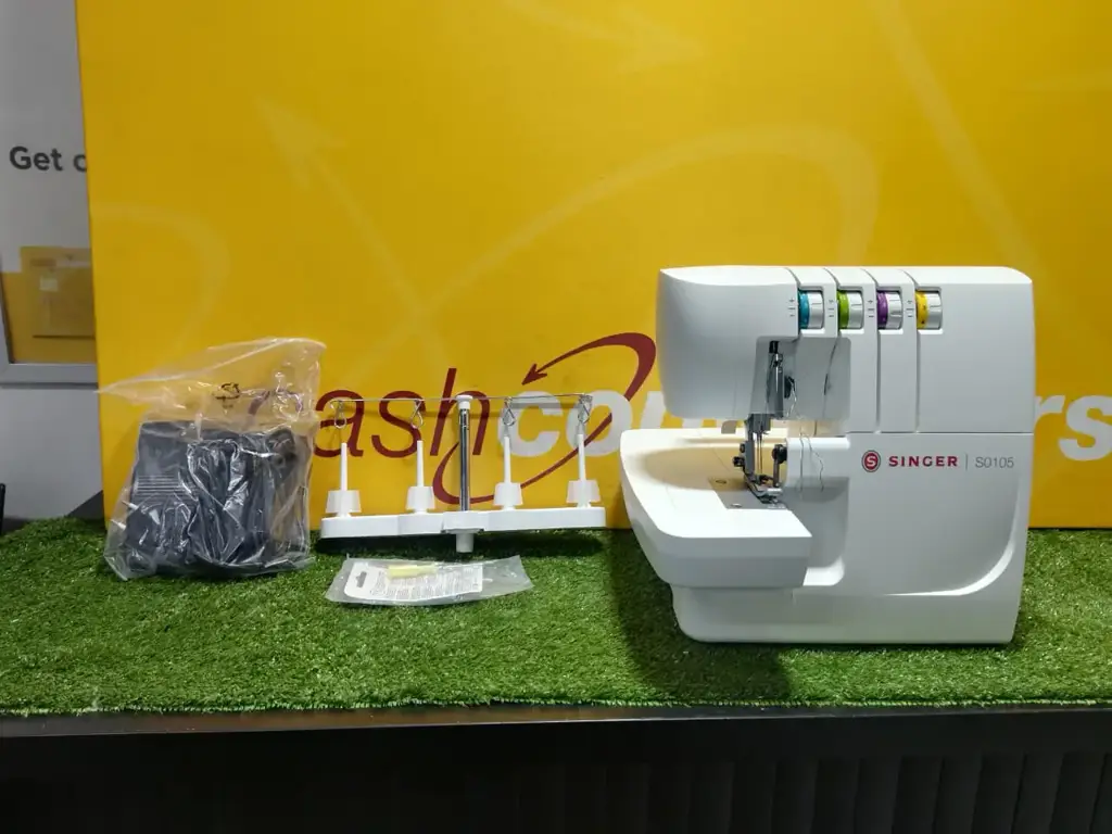 Singer Overlocker S0105 - View 2