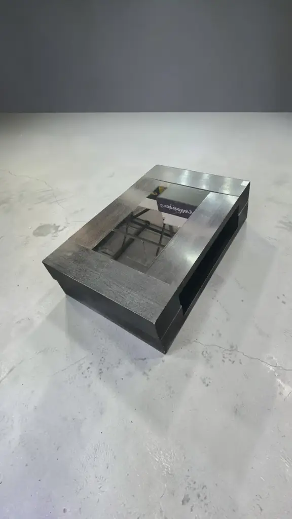Modern Coffee Table 900