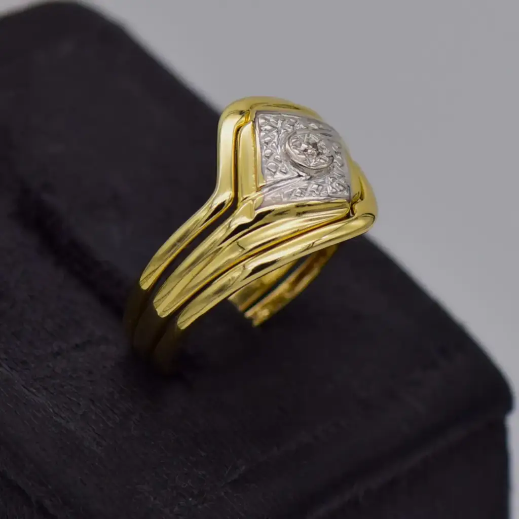 9ct Yellow Gold Wedding Ring Trip Set - View 2