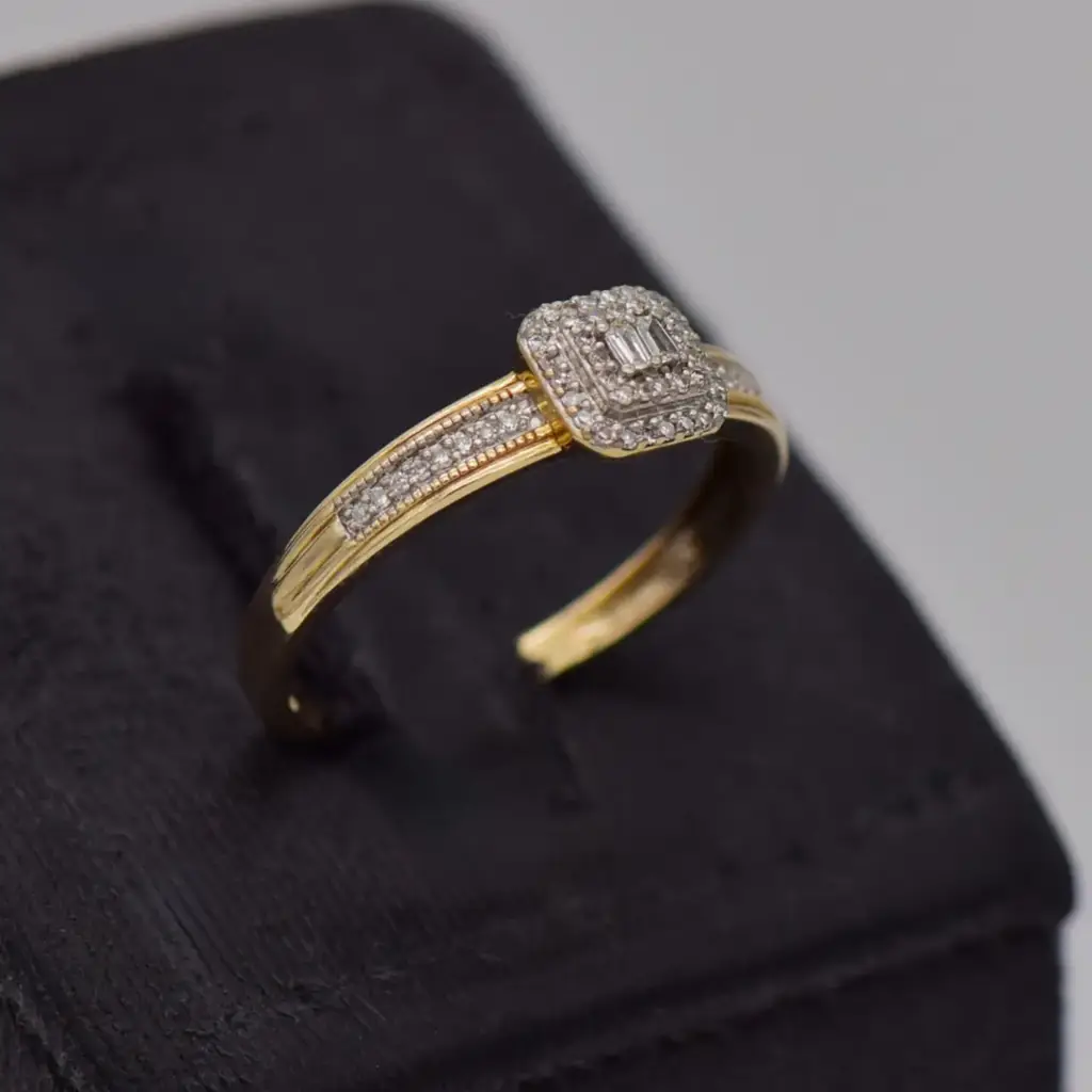 9ct Yellow Gold Dress Ring - View 2