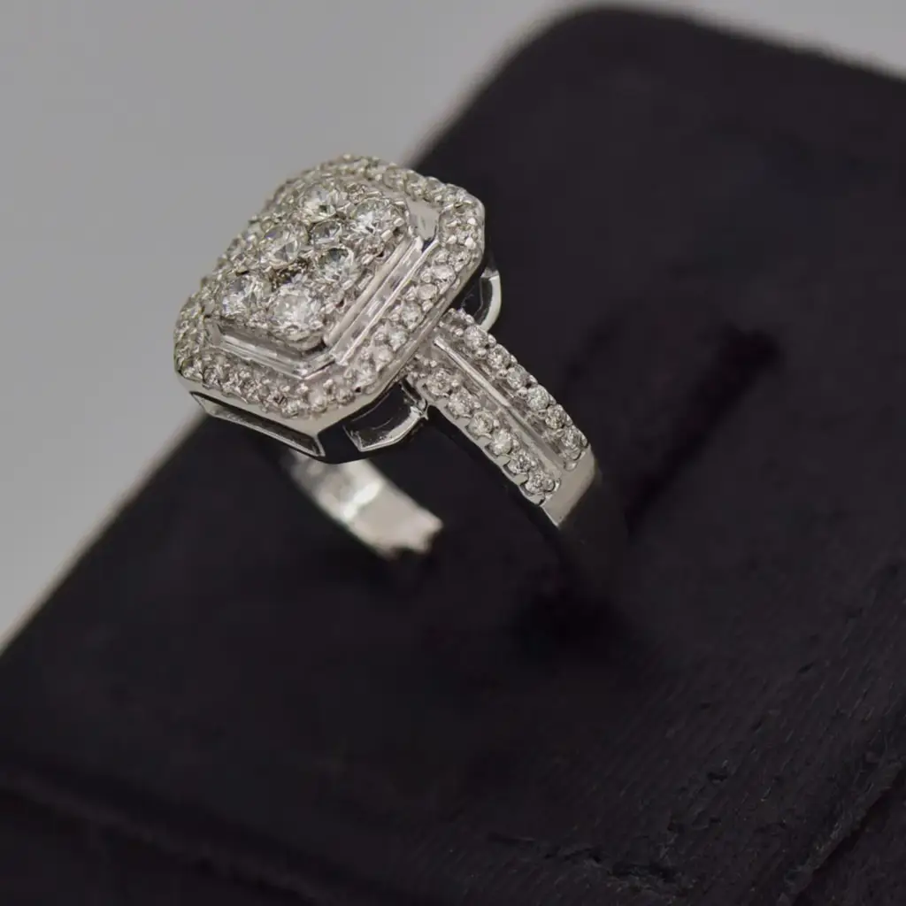 18ct White Gold Dress Ring - View 3