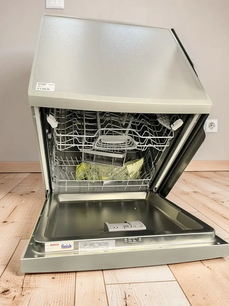 Bosch Sms24ai01z 12 Place Dishwasher (Sms24ai01z/Si6p1b) - View 2