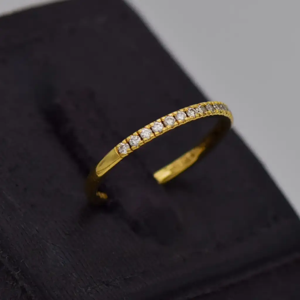 18Ct Yellow Gold Half Eternity Ring - View 2