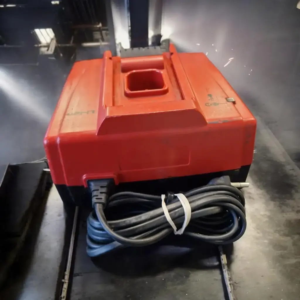 Hilti C4/36-Acs Battery Charger - View 2