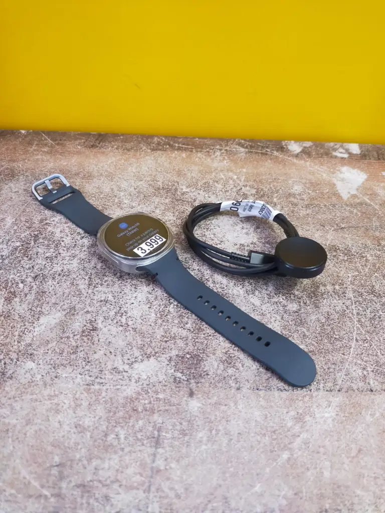Samsung Galaxy Watch8 40Mm Bt - View 2