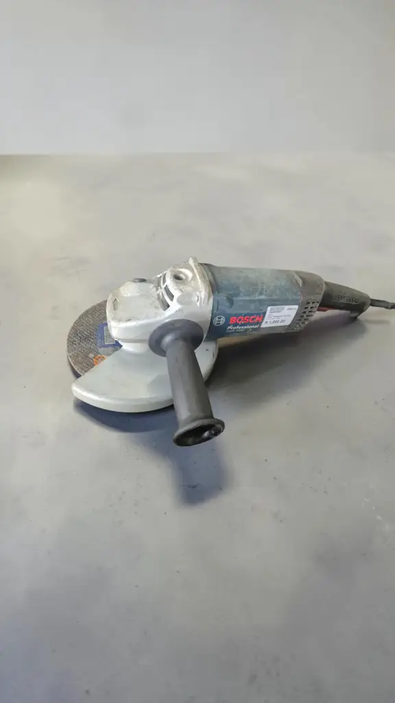 Bosch Angle Grinder Gws 2000