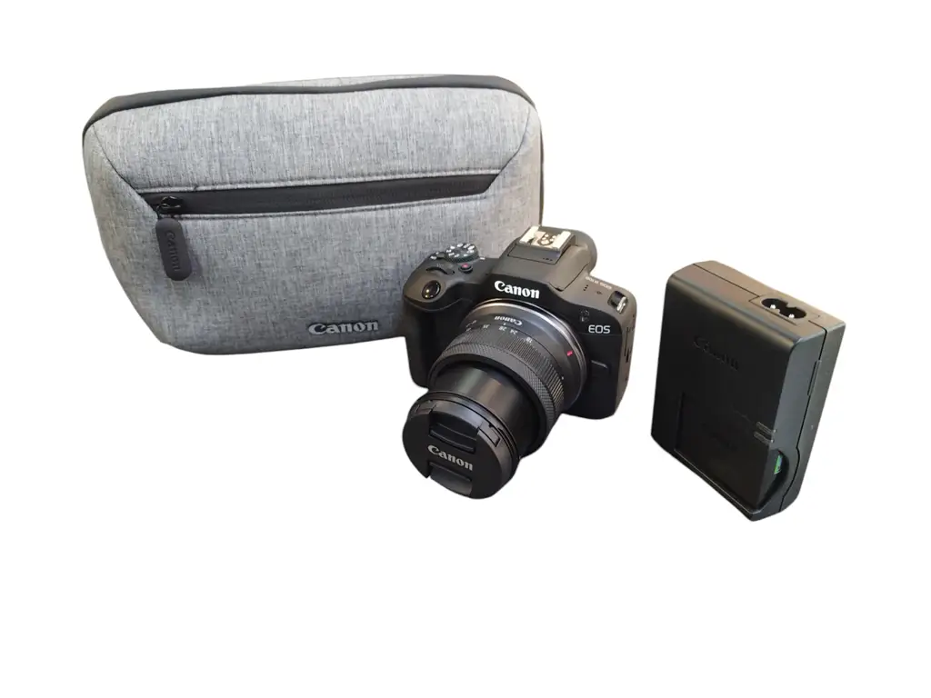 Canon Eos R100 Digital Camara - View 2