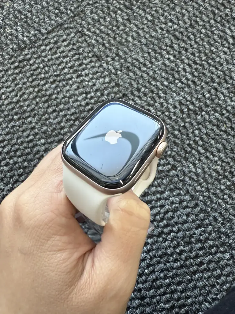 Apple Iwatch Series 11 - View 4