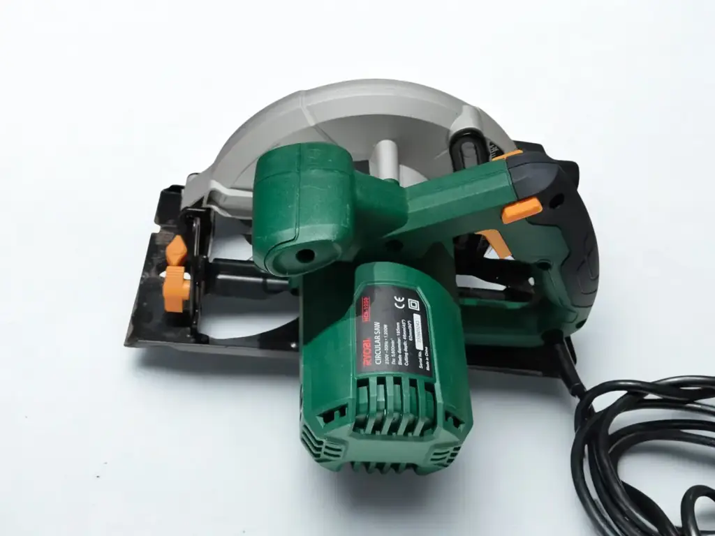 Ryobi Hcs-1250 Circular Saw - View 3