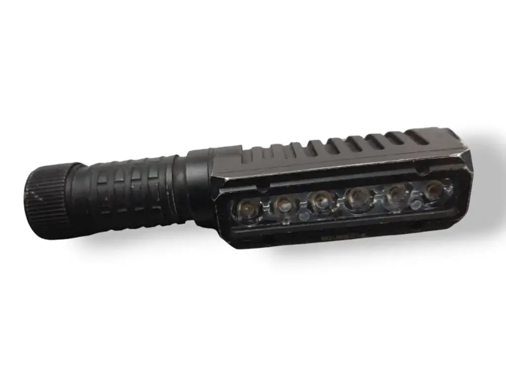 Acebeam Pt40 Torch - View 2